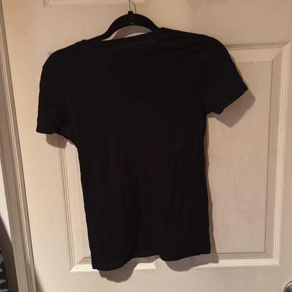 Sexy basics tee - Picture 4 of 4